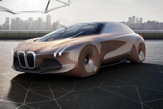 宝马Vision Next 100概念车驾驶体验
