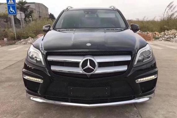 奔驰GL550售价44万 霸气SUV身份的象征