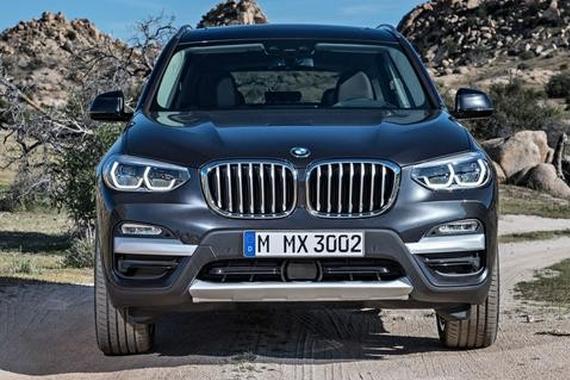 2018款宝马X3来势迅猛，动力碾压奥迪Q5!