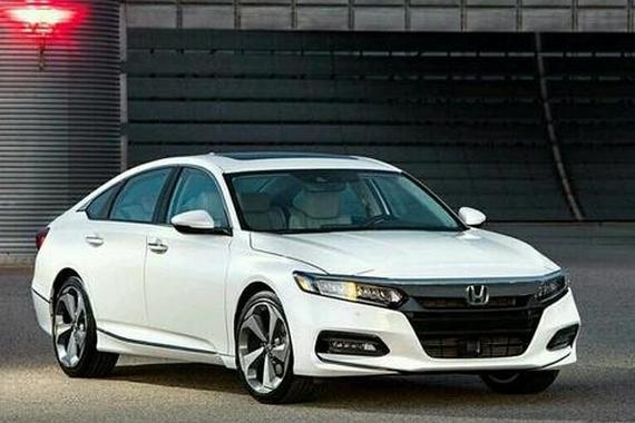 全新雅阁即将登场！卖17万让凯美瑞如何收场？