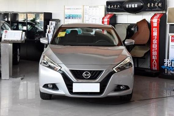 日产蓝鸟自动还是手动好，家用耐用吗?