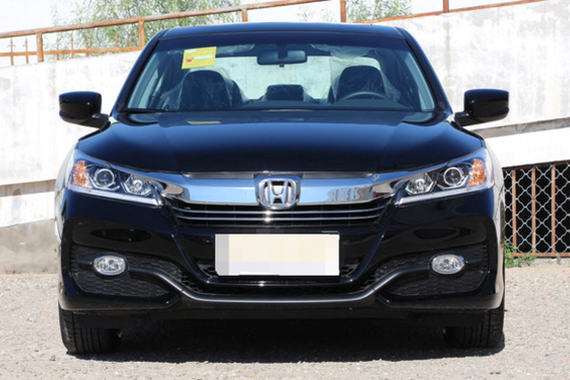 完胜凯美瑞的颜值，秒杀大众帕萨特的实力，可这款新车，售价...