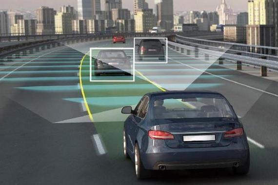 你们的车跑到120km/h的时候 发动机多少转