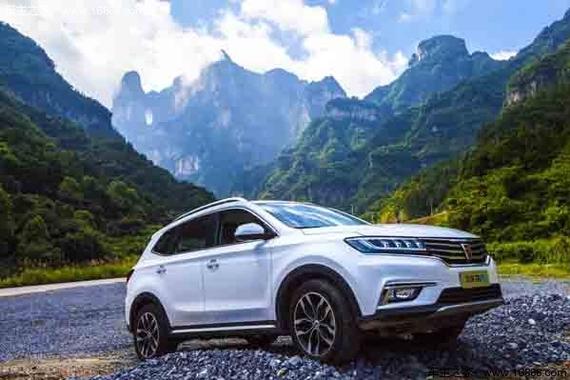 连续三个月销量破2.5万，爆款荣威RX5稳住高位