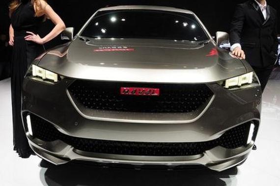 哈弗年终放大招！最顶级SUV来了，轴距2.95米，比汉兰达还霸气