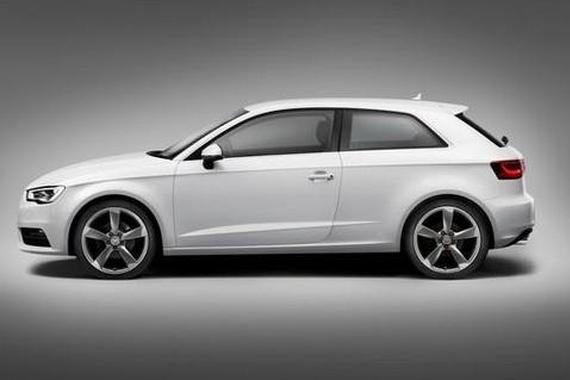 妹子最心动的几款20万以内的豪车，包她满意