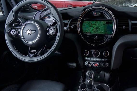 新款MINI将搭双离合变速箱 采用电子档杆