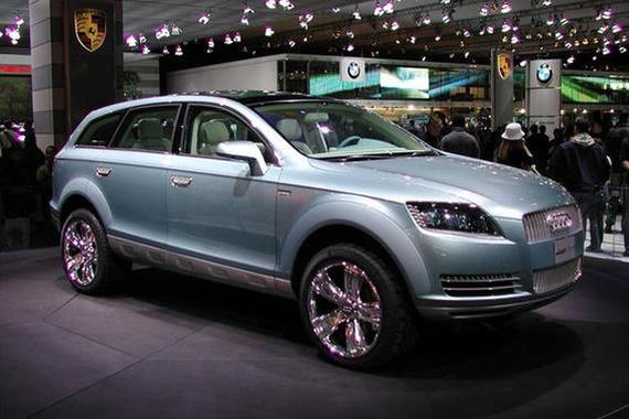 售价2.7亿的天价奥迪轿车，外壳竟然能自动修复