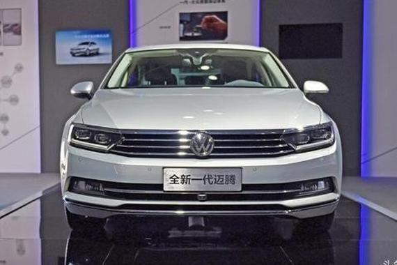 2018款迈腾上市，18.99-31.69万元，泊车系统升级