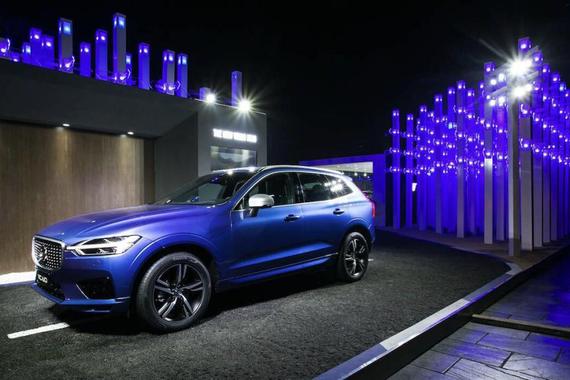 首批沃尔沃全新XC60车主北京交车仪式