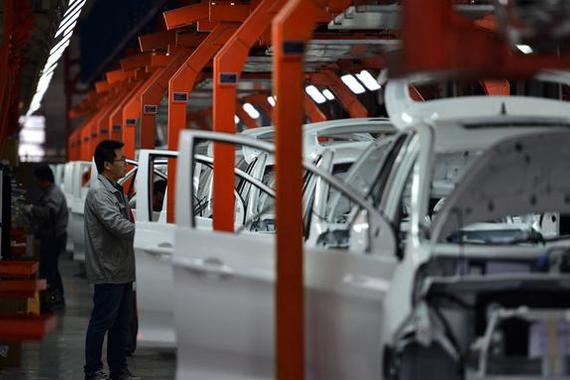 预测：2018年中国汽车销量或将首降，全球仅微增1%