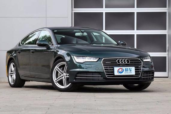 奥迪A7和宝马7系这两款车相比，哪款更适合25岁年轻人？