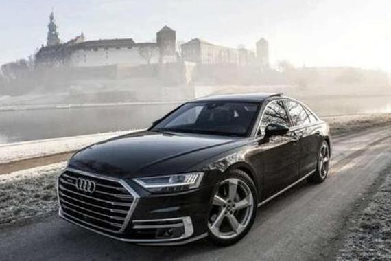 2018款奥迪A8L即将上市！