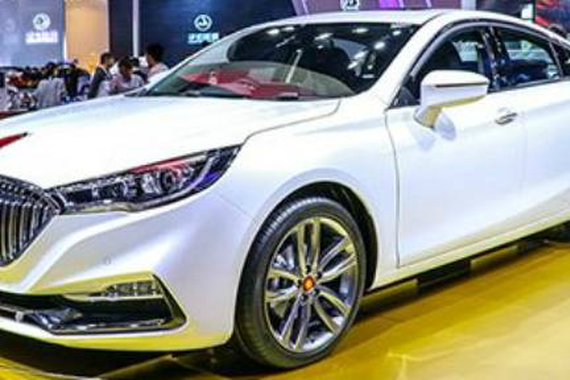 红旗H5到店！侧面像跑车，16W起不买会后悔的