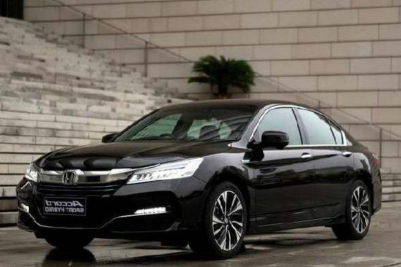 这车超省油，一箱油跑2110公里，比坐火车还便宜