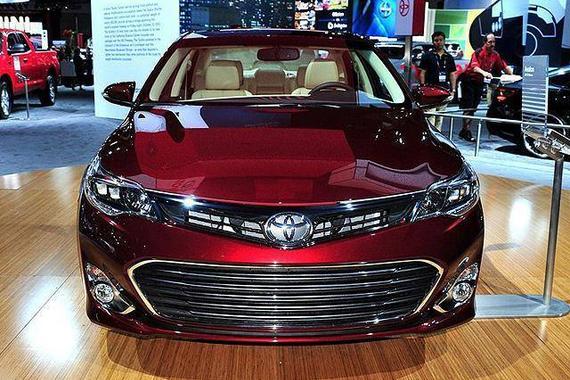 丰田豪车来了，搭载2.5L混动系统