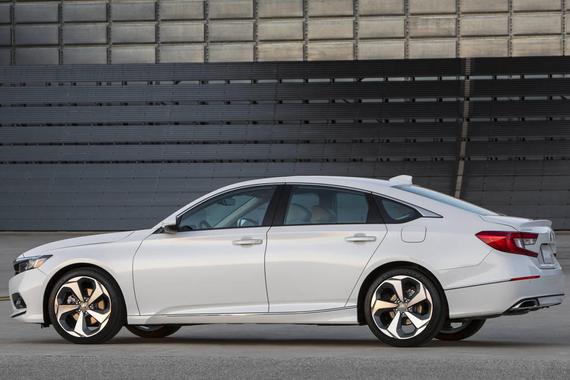 2018年，这三款重磅车型要来了！很多人都后悔买早了