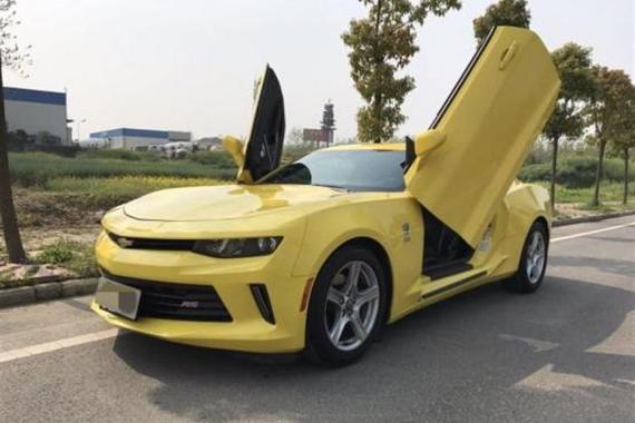 只要33万就能拉风，这款大黄峰可以带你飞