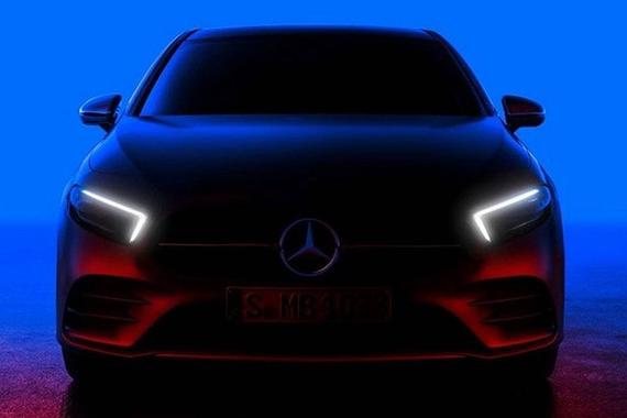 全新奔驰A级预告图发布 2月2日全球首发