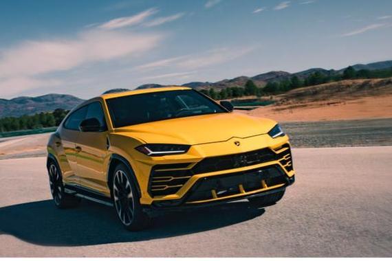 它是速度最快的SUV, 中国首发，售价313万