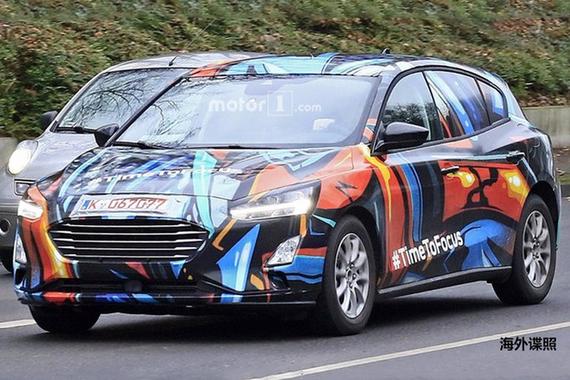 长安福特全新福克斯内饰曝光 配悬浮式屏幕