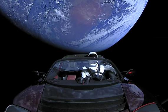 特斯拉跑车“开进”太空 科学家：不到一年就得解体