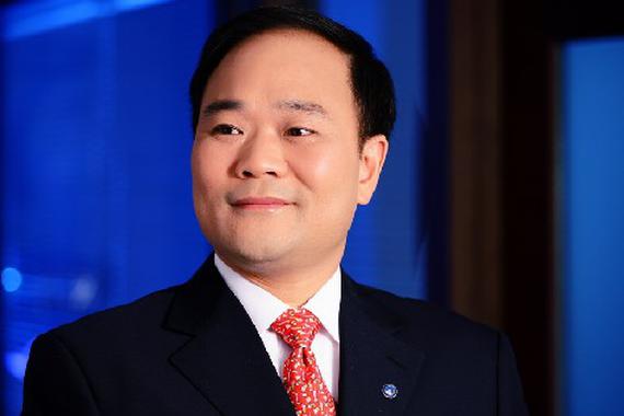 李书福两会提案：推进甲醇汽车 净化网约车发展空间