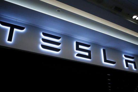 特斯拉财务副总裁、首席会计官相继离职