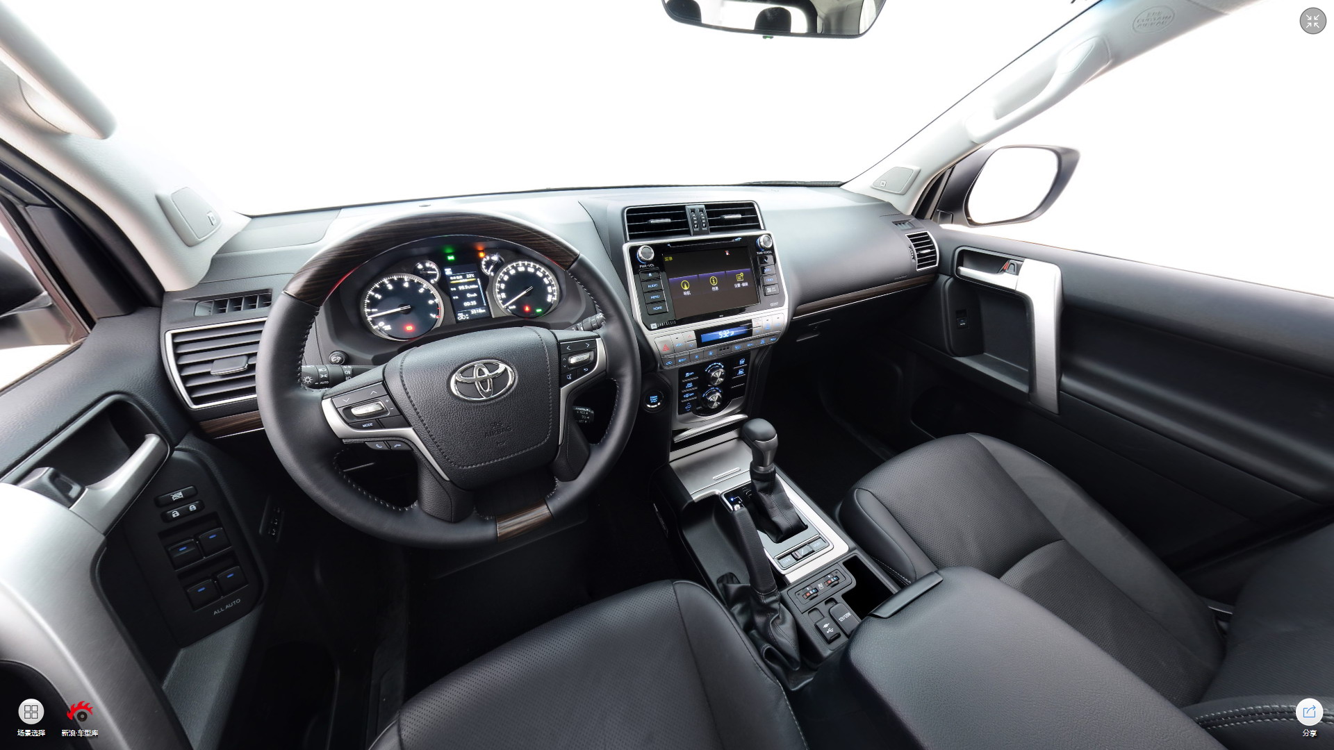 2018款普拉多3.5L自动VX NAVI后挂备胎