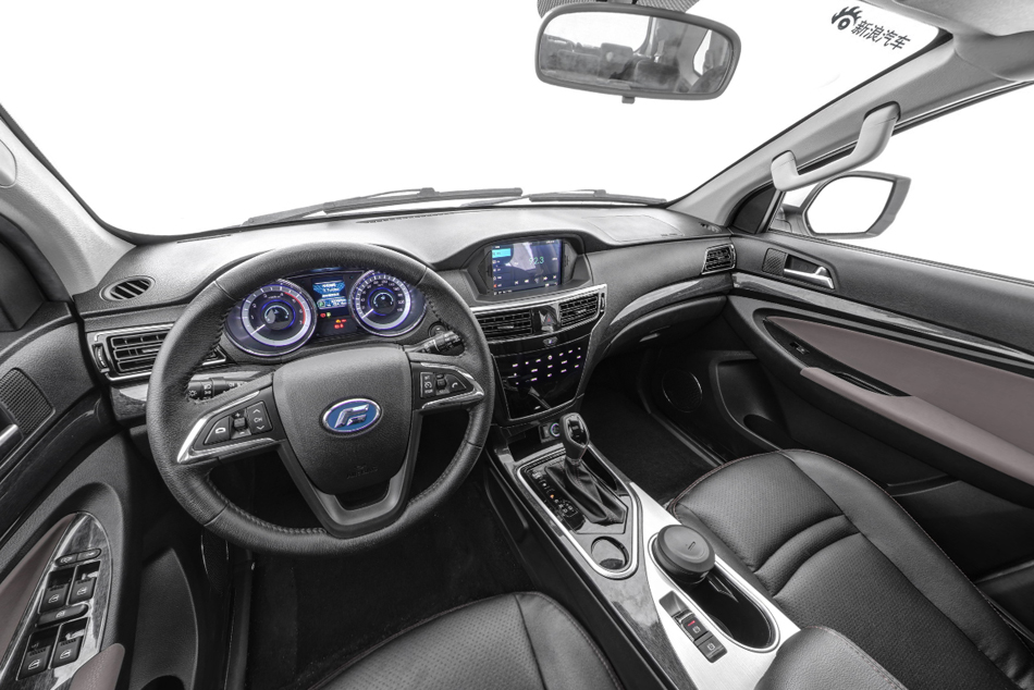 想知道“中型SUV“最近有什么新消息么，都在这里了