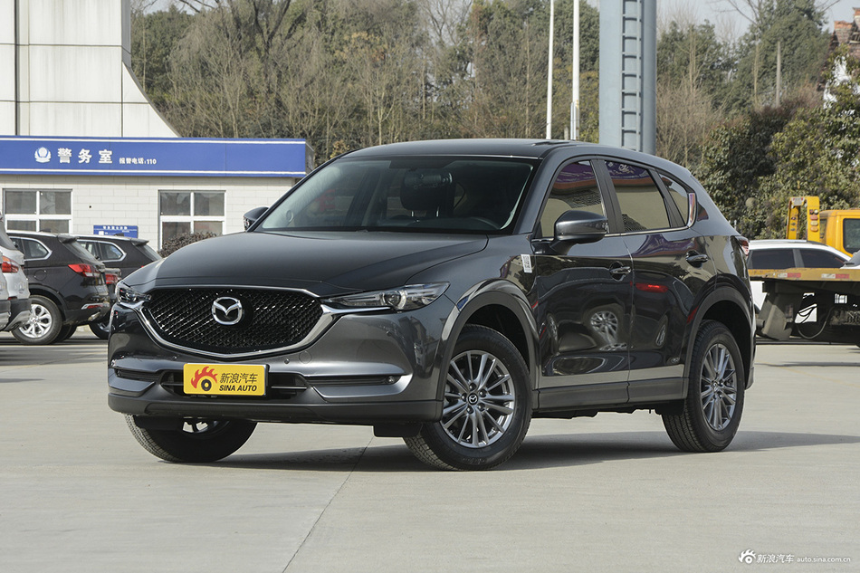 2017款马自达CX-5 2.0L自动两驱智尚型