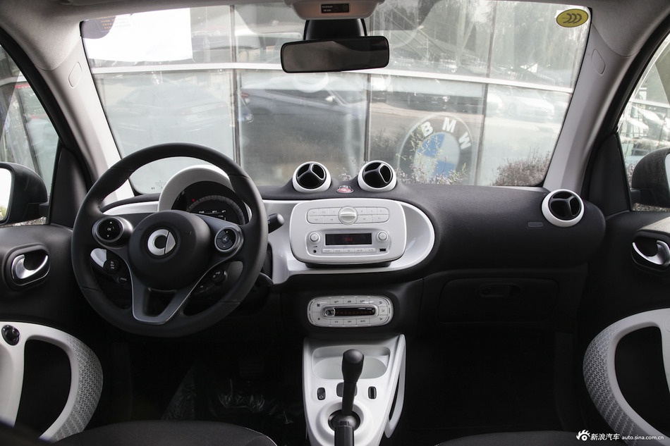 2015款smart fortwo 1.0L 激情版