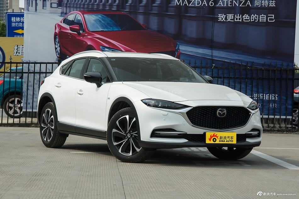  2020款马自达CX-4 2.5L自动四驱蓝天无畏版