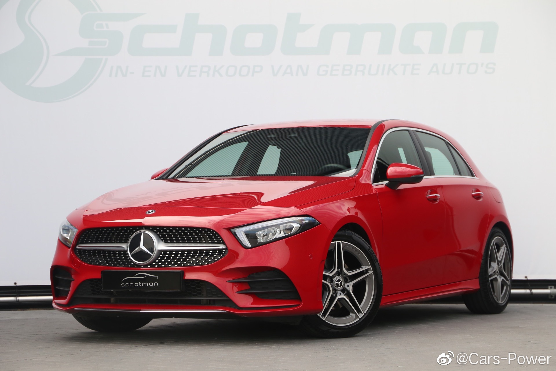 好多奔驰A Class 哪个颜色好看?