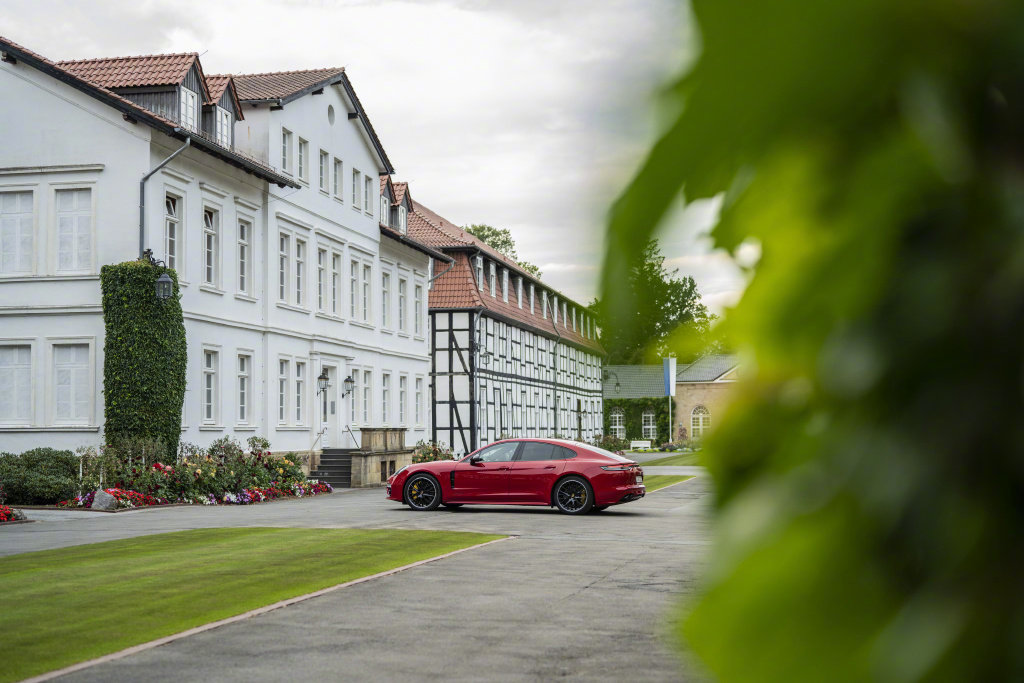 2021 Porsche Panamera GTS 既漂亮又运动，诱惑力满分！