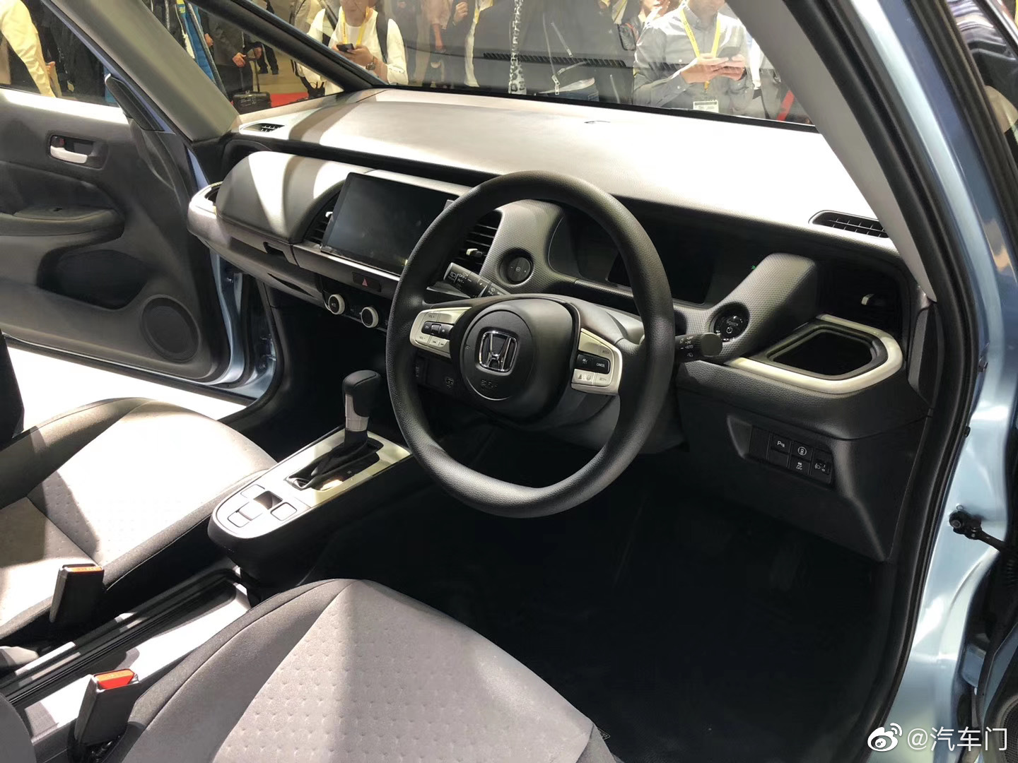 全新一代飞度,东京车展亮相,新车设计风格大变,是你的菜吗?