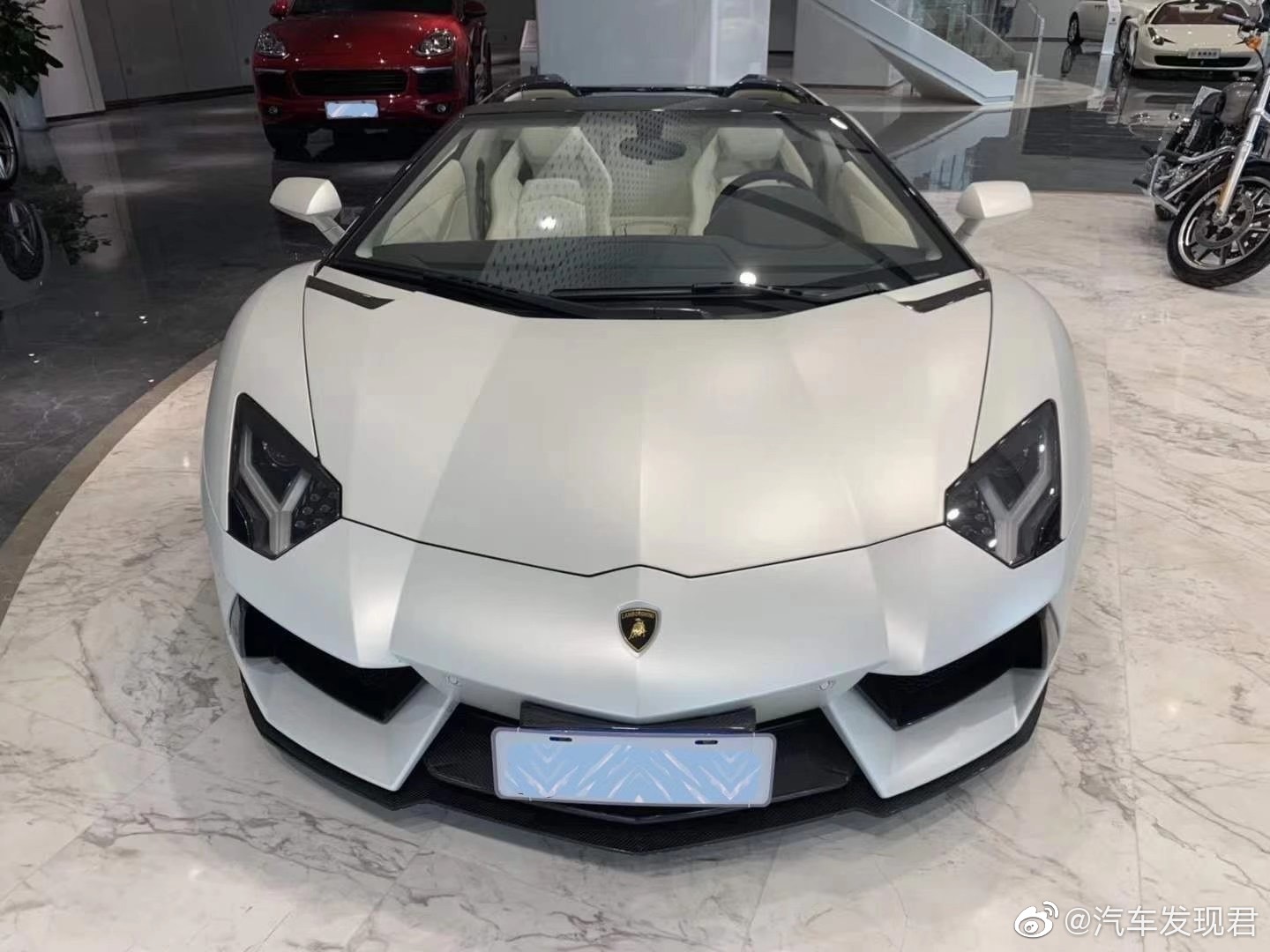 兰博基尼 Aventador Lp700-4 Roadster 敞篷