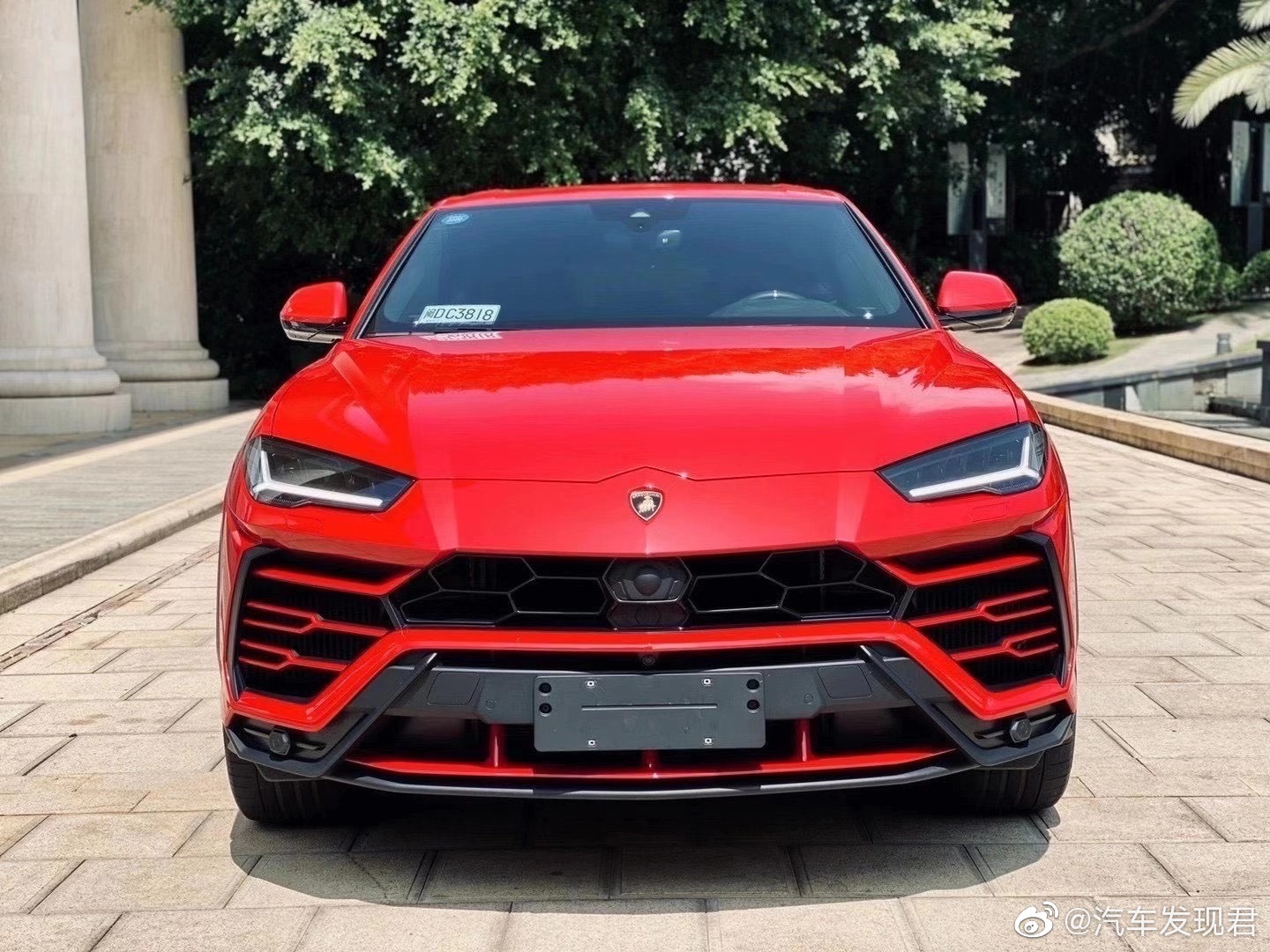 19年兰博基尼Urus越野车,4.0T 双红搭配