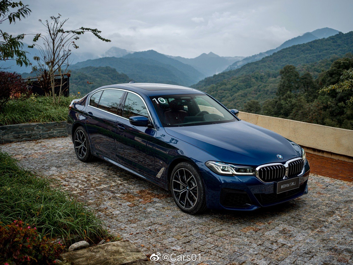 新款宝马530li,宝马530图片大全 新款 宝马530li m运动套装,改款后的外观设计你喜欢吗?