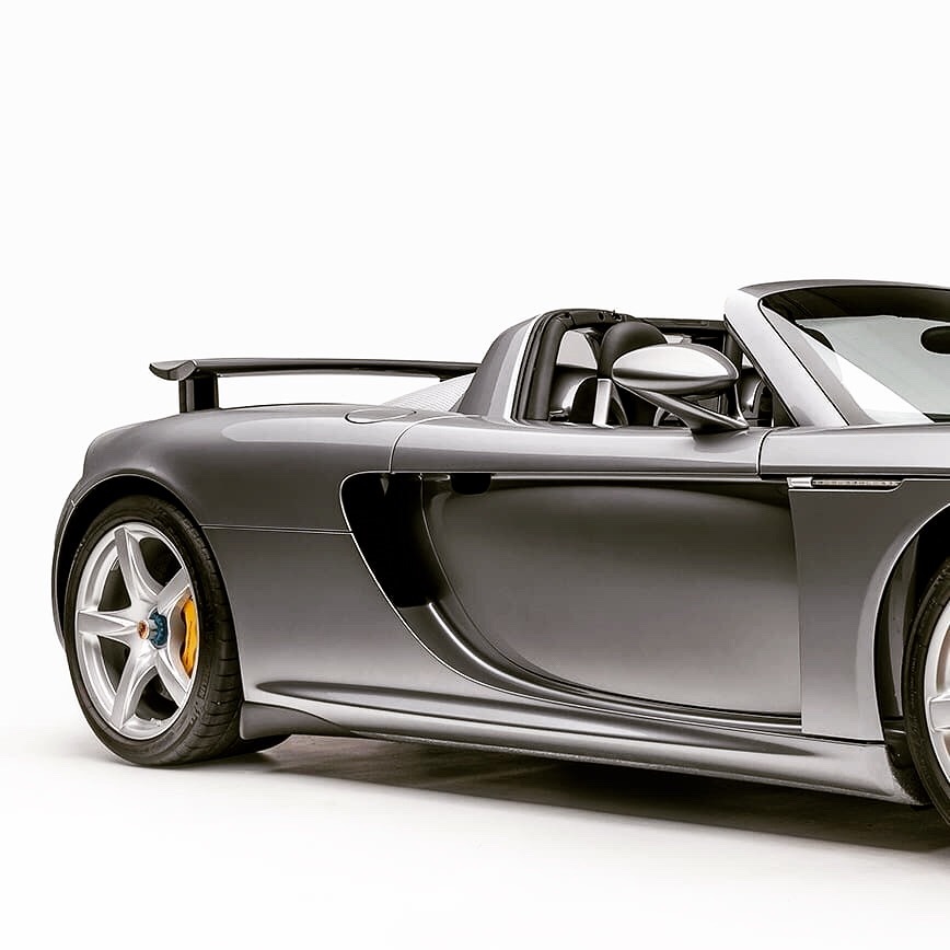 Porsche Carrera GT，这外观设计，依旧是那么漂亮