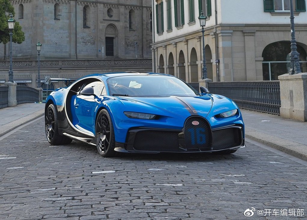 Bugatti Chiron Pur Sport给你极致的赛车体验！