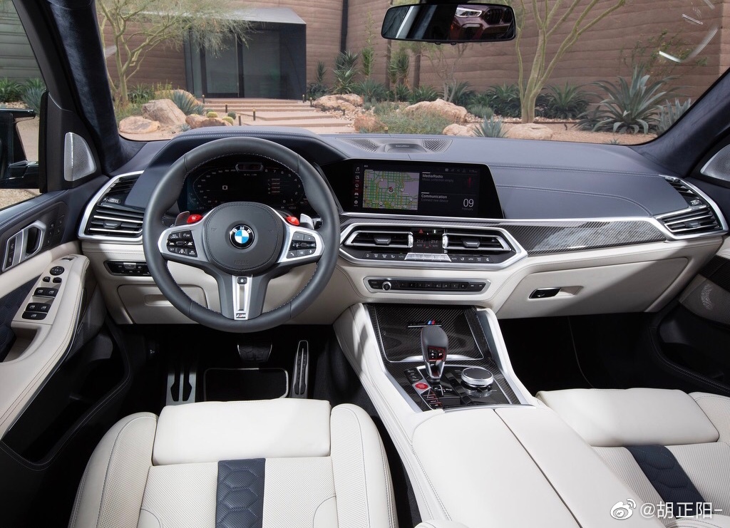 626马力BMW X5M雷霆版,零百3.8秒,喜欢哪个颜色的?