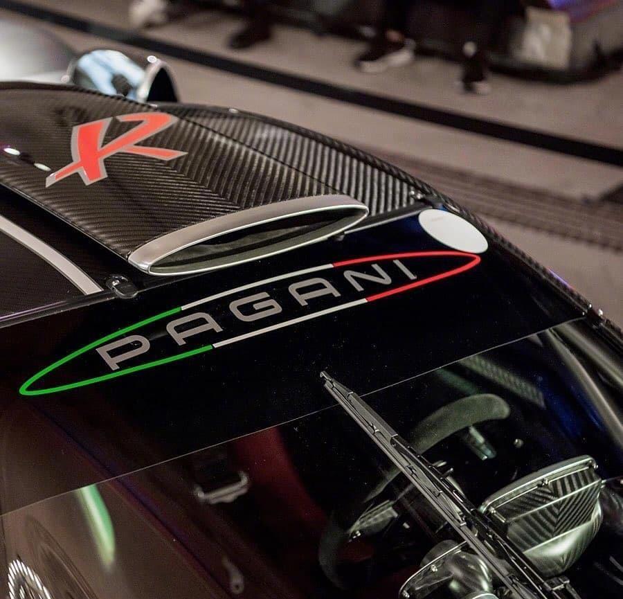 黑色Pagani Zonda R一个字“酷”