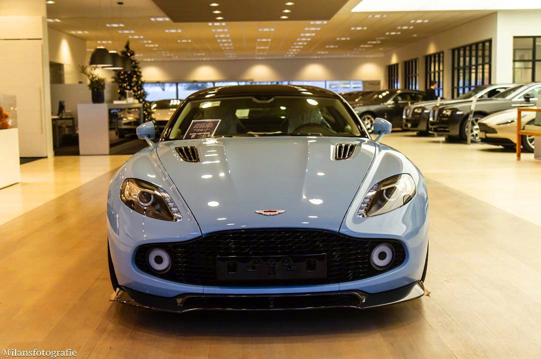 阿斯顿马丁Vanquish Zagato Shooting Brake路试,限量99台