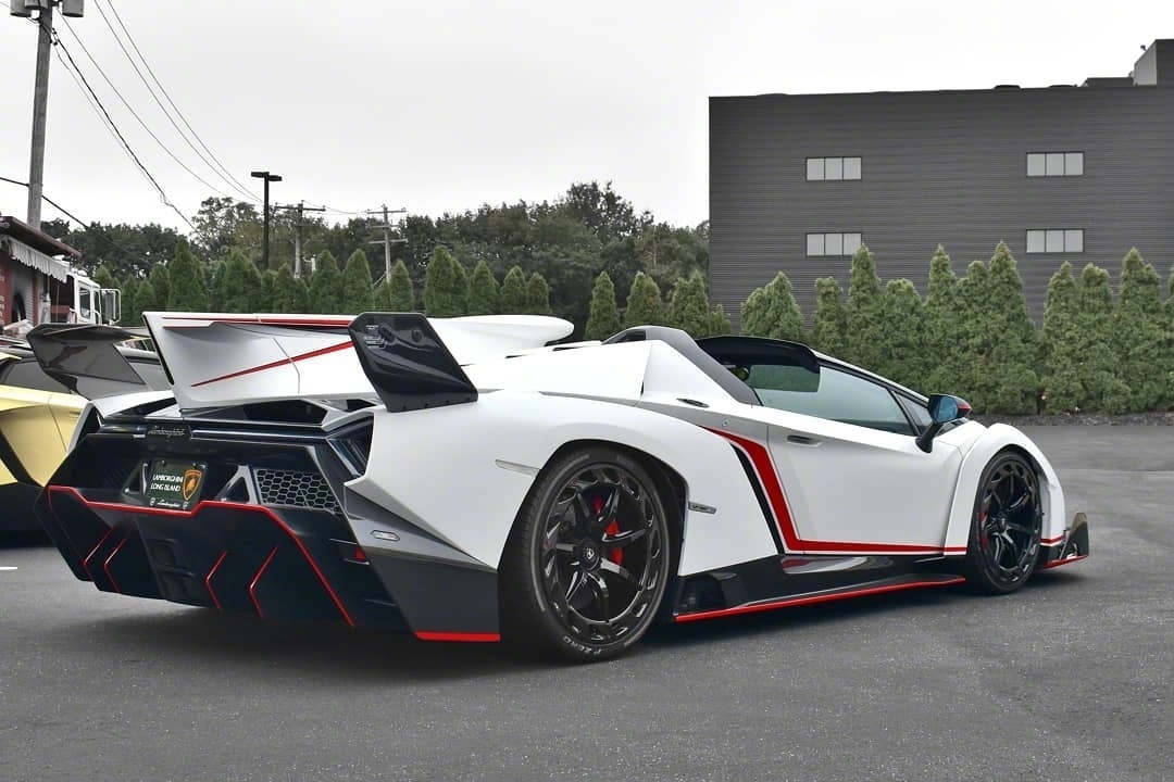 兰博基尼敞篷毒药 Lamborghini Veneno Roadster