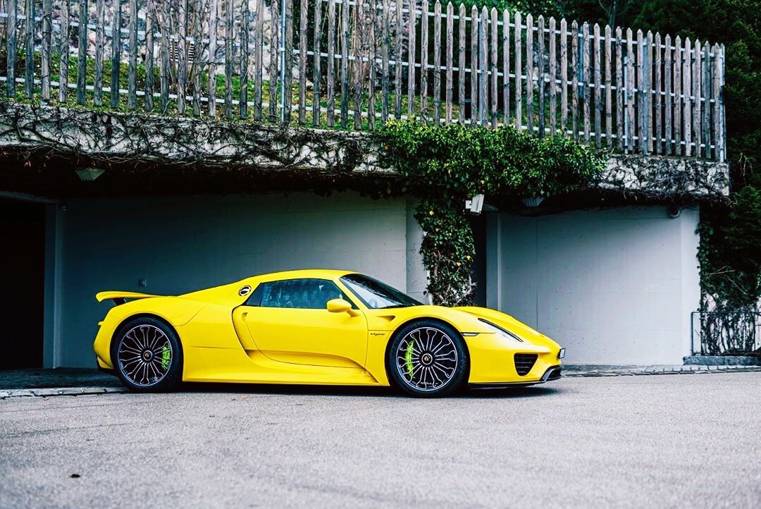 高清汽车美图蛙王出巡porsche918spyder