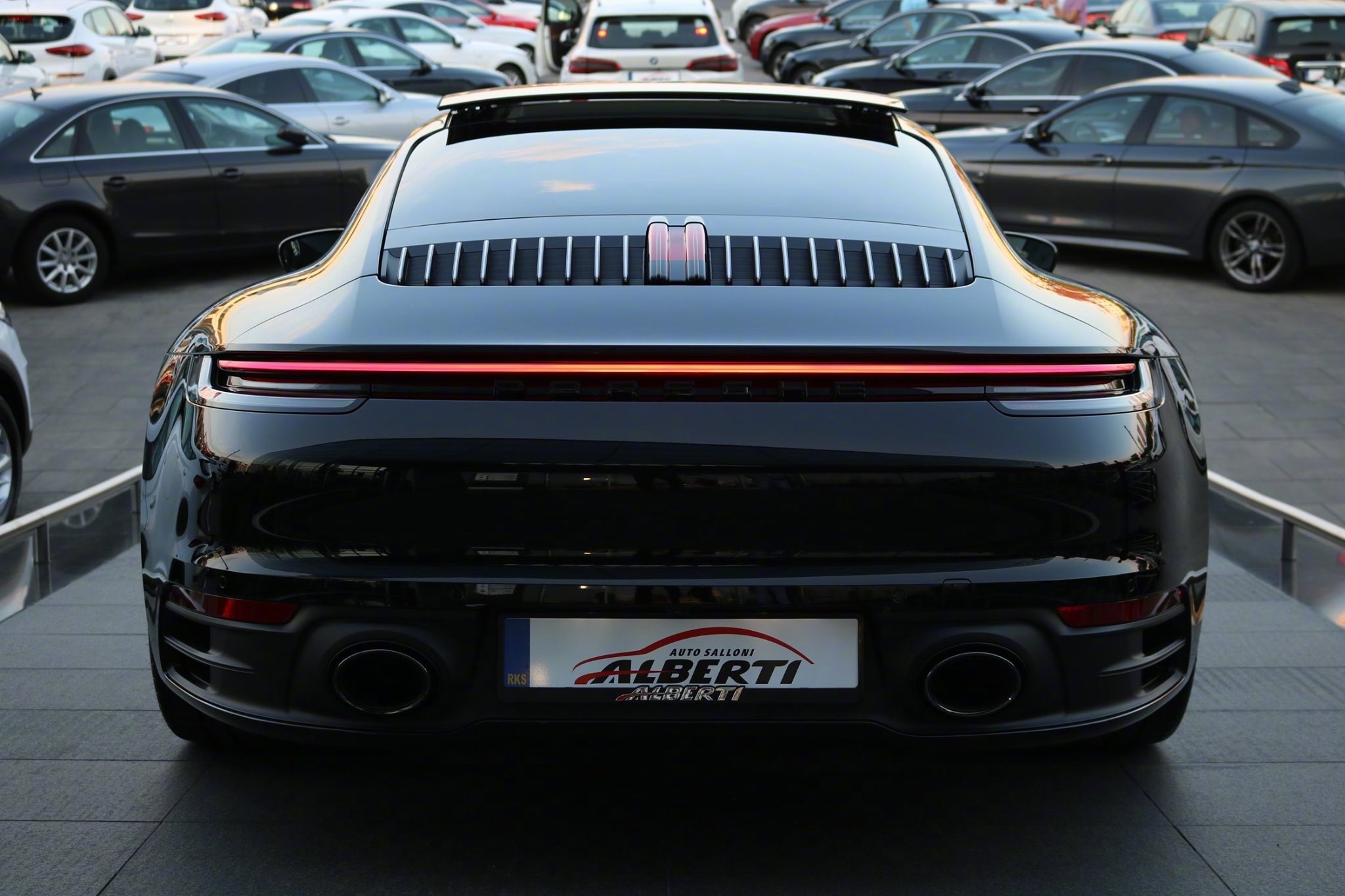 汽车美图抢先看:保时捷911 992,太酷了