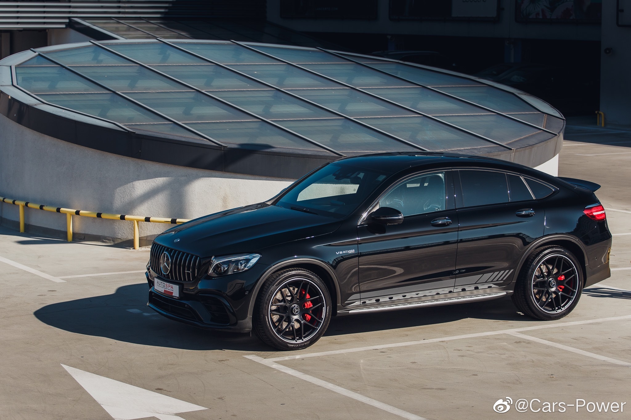 AMG GLC63S Coupe 纽北最快SUV之一 暴躁