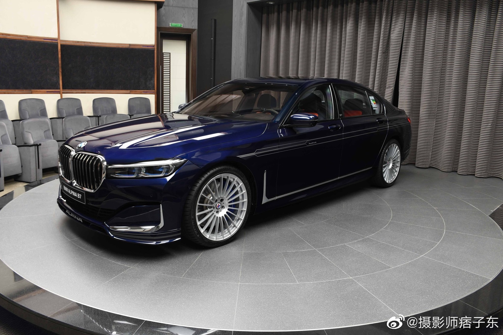 有款宝马7系非常与众不同，那就是2020款ALPINA B7