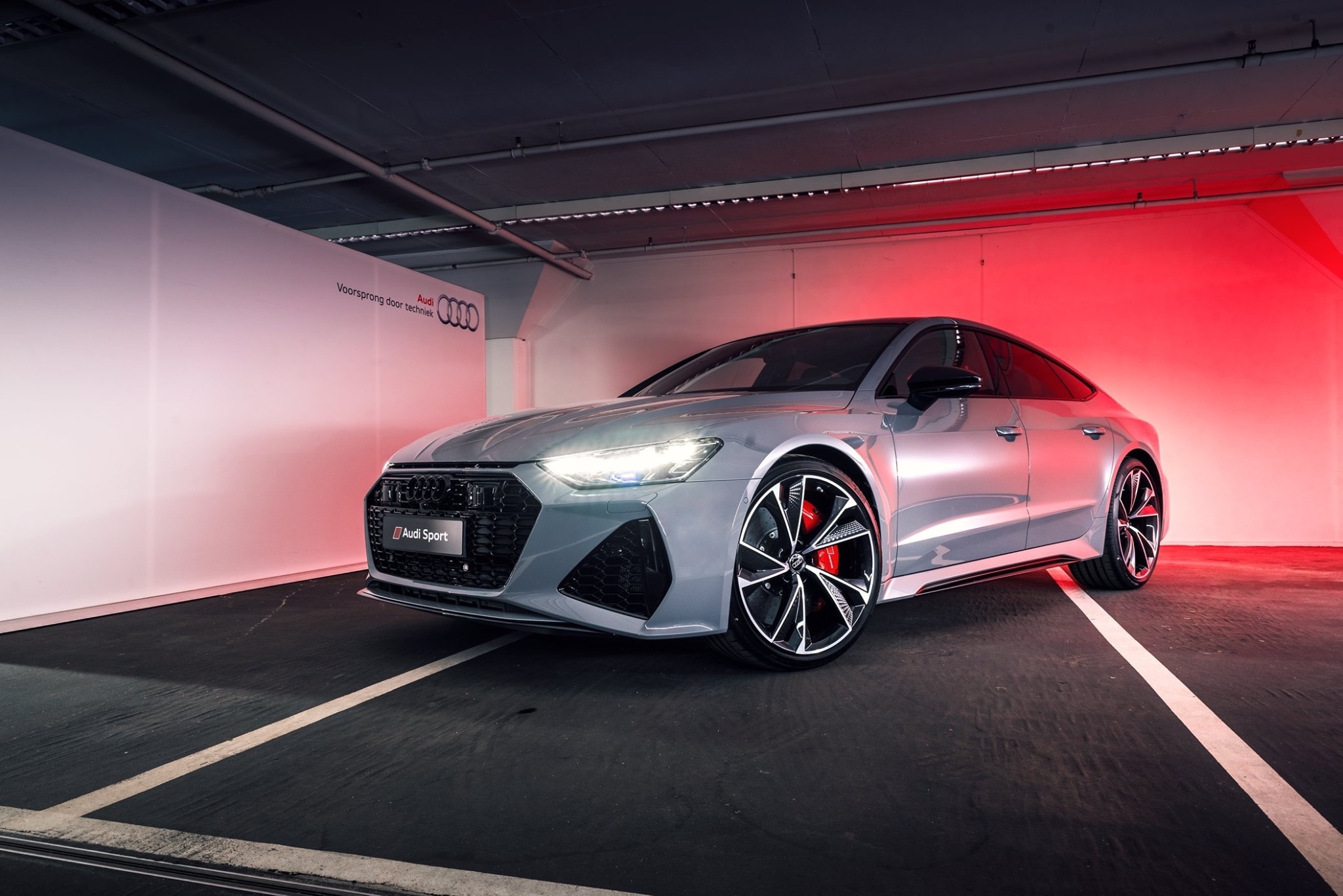 人生有了新的目标:奥迪RS6